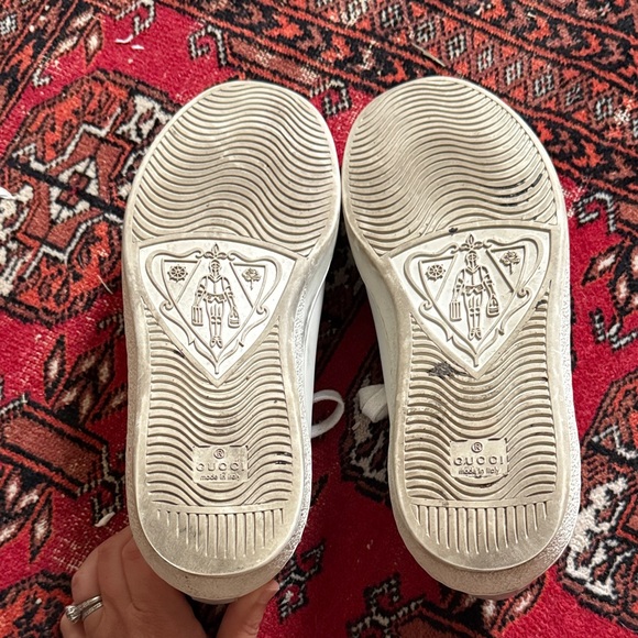 Gucci Ace interlocking G White & Gray Leather Sneakers size 8. - Picture 9 of 15